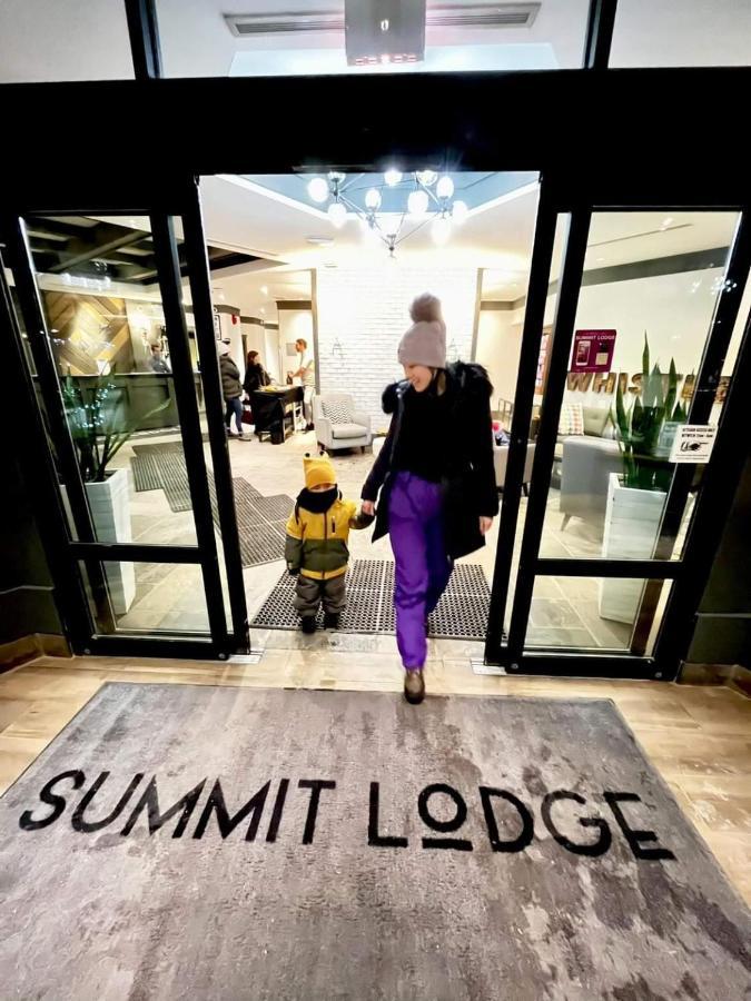 Summit Lodge Boutique Hotel Whistler Exterior photo